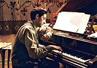 Эдриен Броди в фильме 'Пианист'