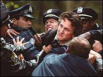 Шон Пенн - прекрасный актер со скандальной репутацией